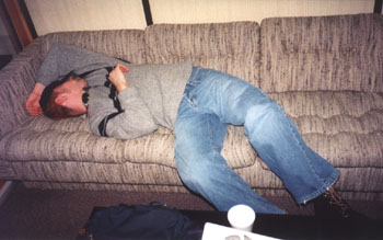 sleep.jpg (25409 bytes)
